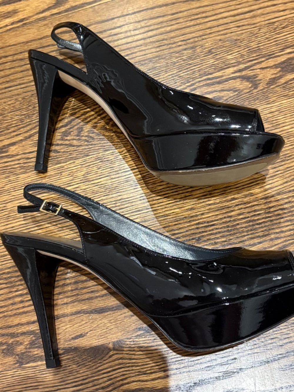 Stuart Weitzman heels - Picture 2 of 4